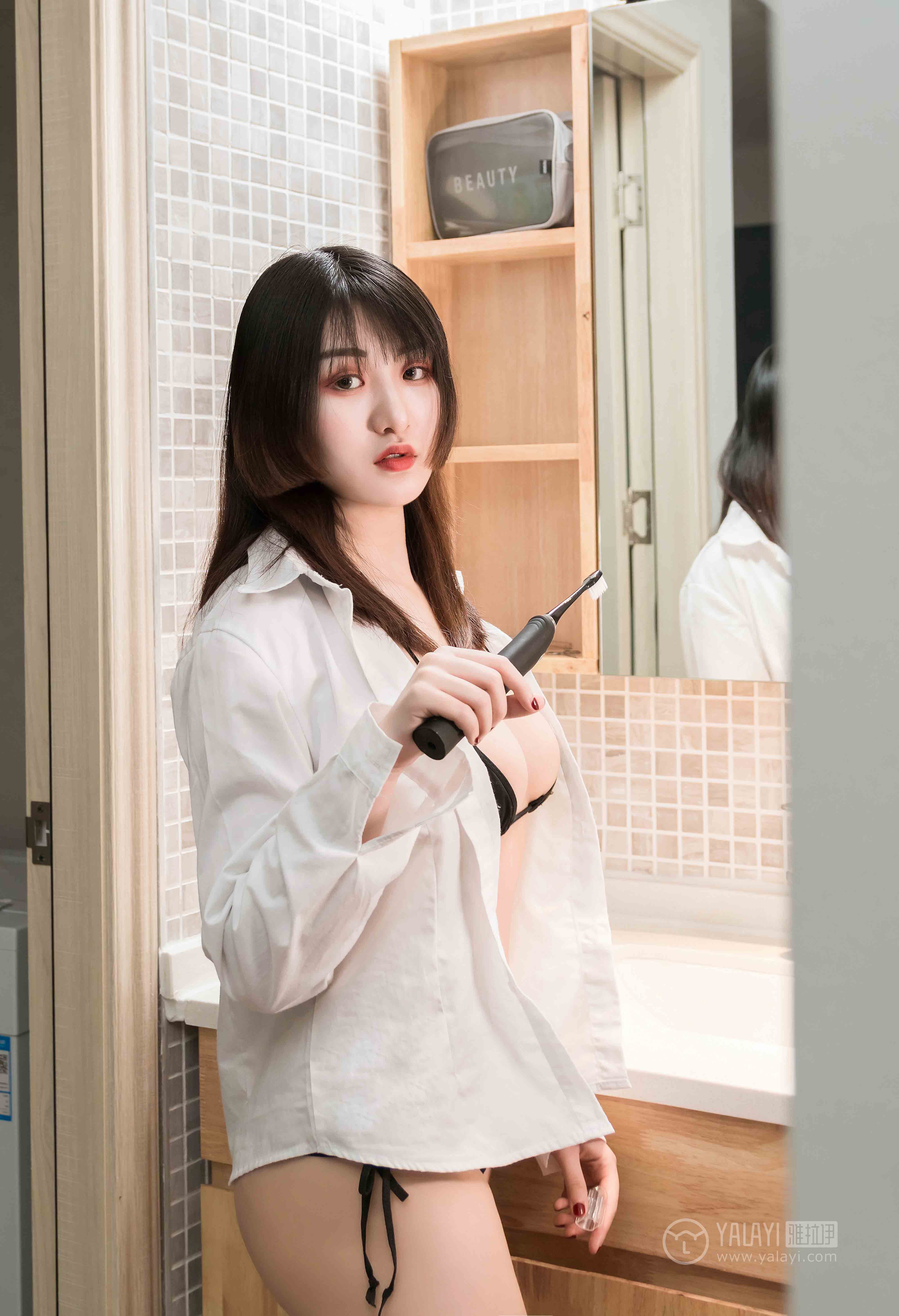 [YALAYI雅拉伊]2019.03.22NO.221极品秘书娇子插图6